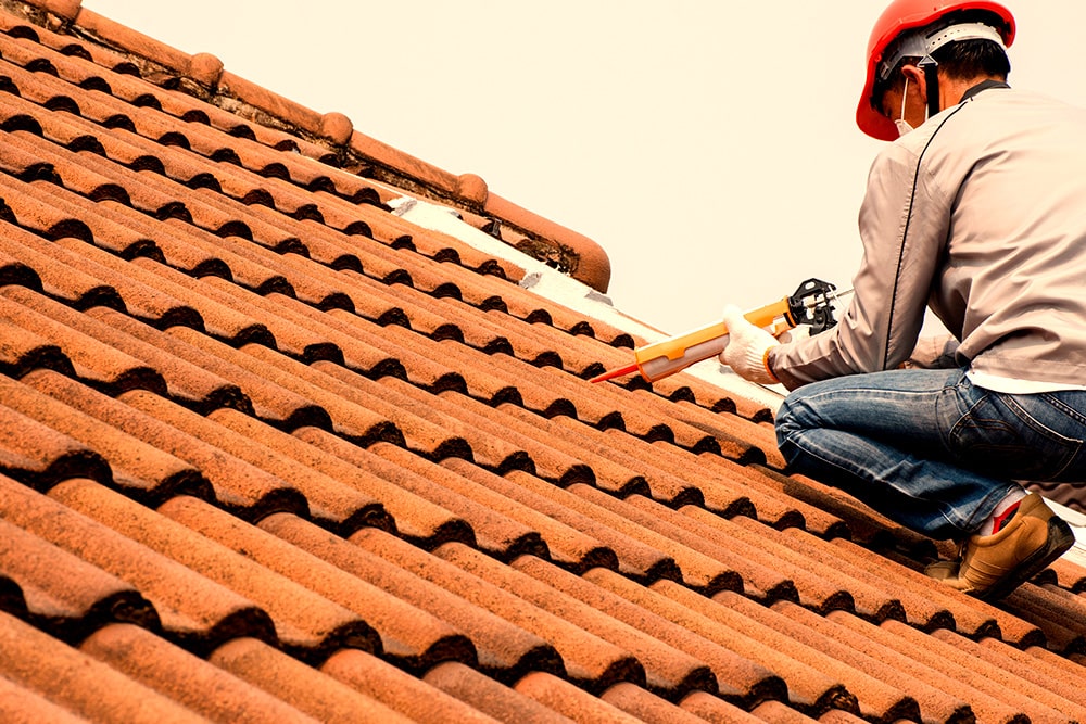 Comment l’étanchéité de la toiture à Genève contribue-t-elle à l’efficacité énergétique de la maison ?